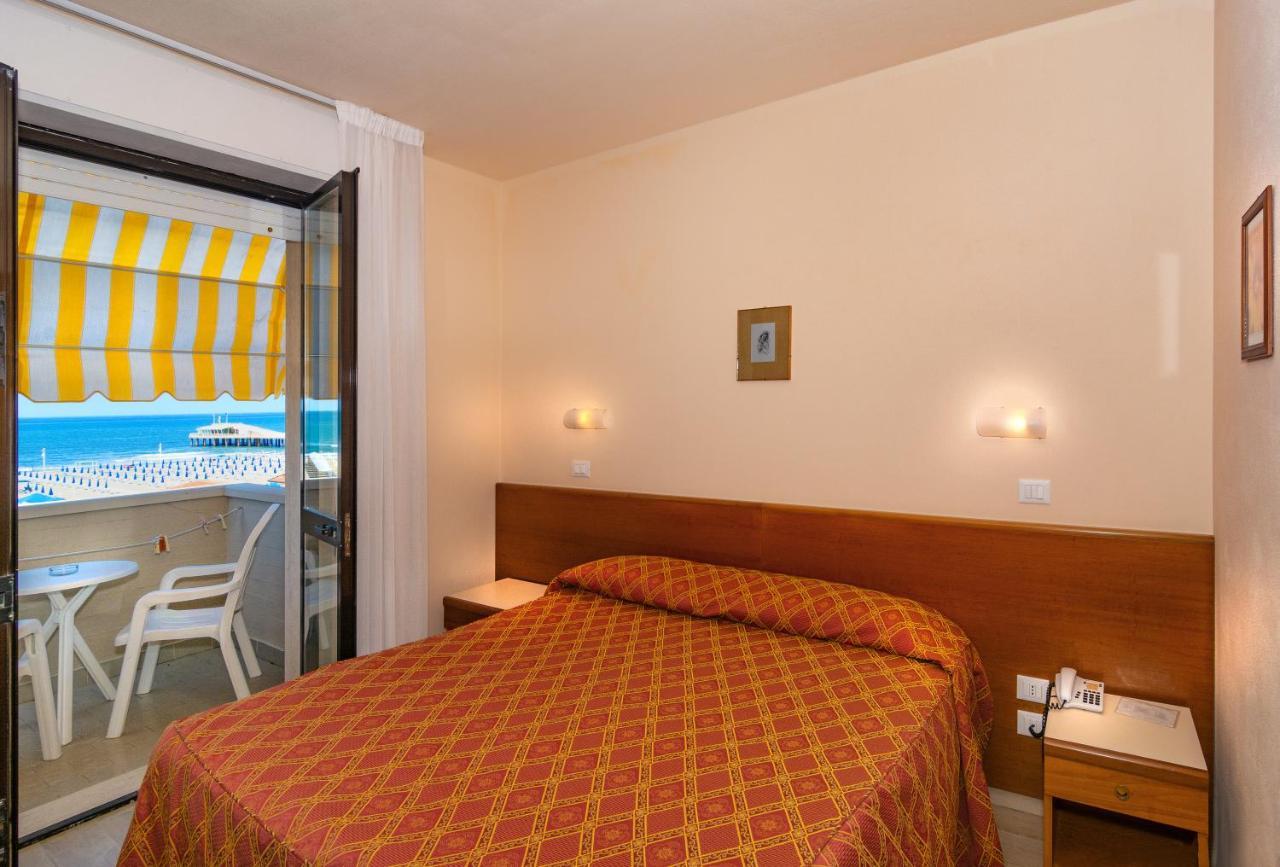 Hotel La Vela Lido di Camaiore
